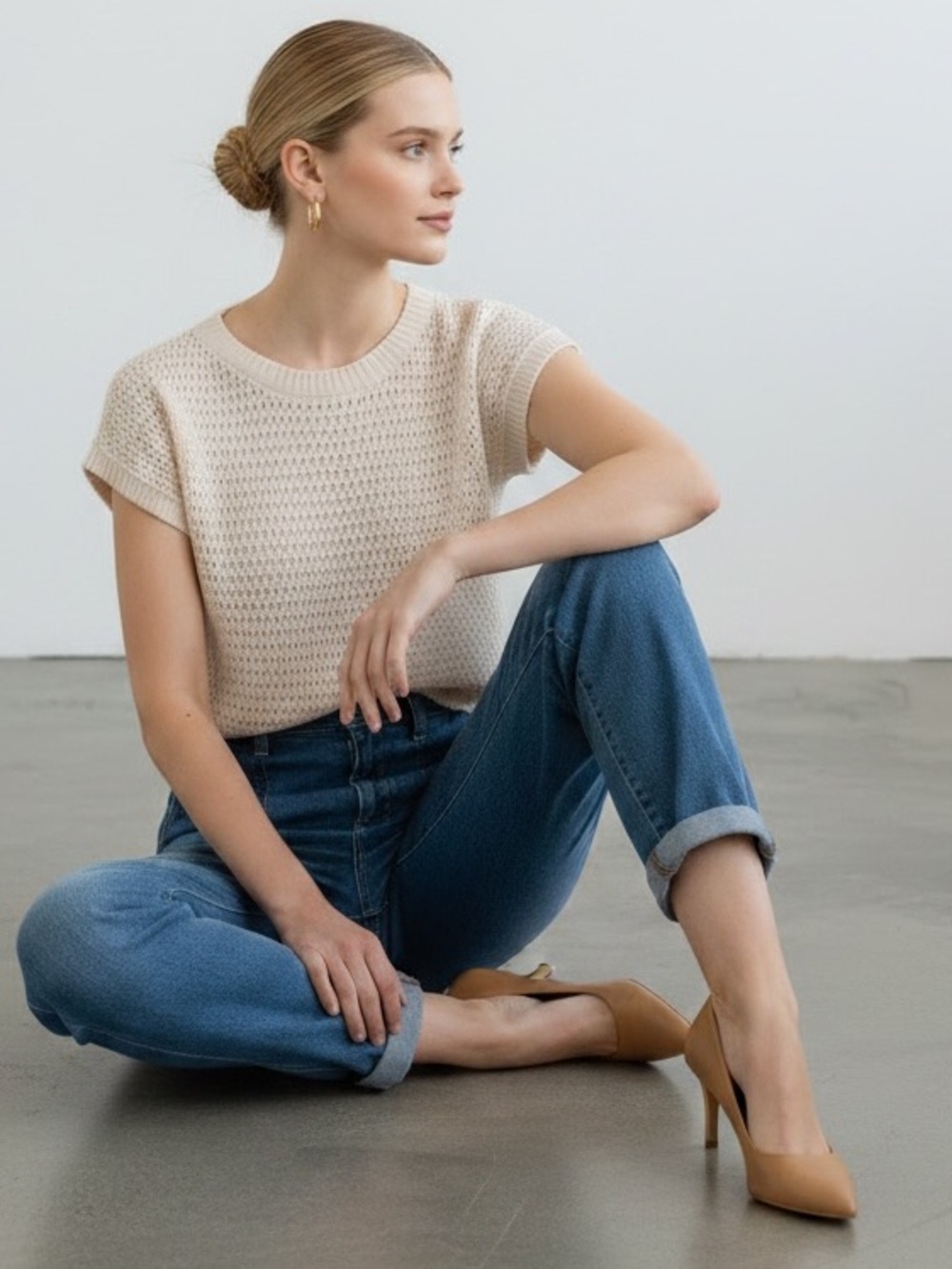 Crewneck Short Sleeve Knit Top in Cream - Picture 4 of 8
